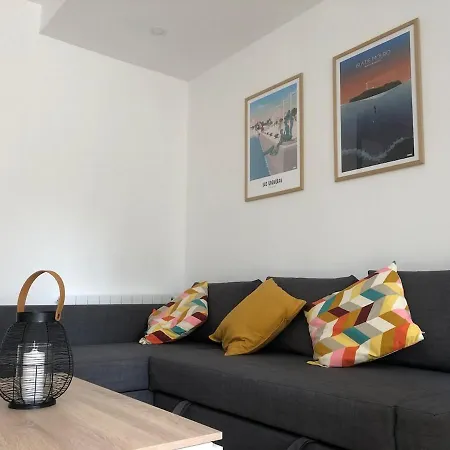 Beautiful House A Walk Away From The And Downtown Apartment Santander